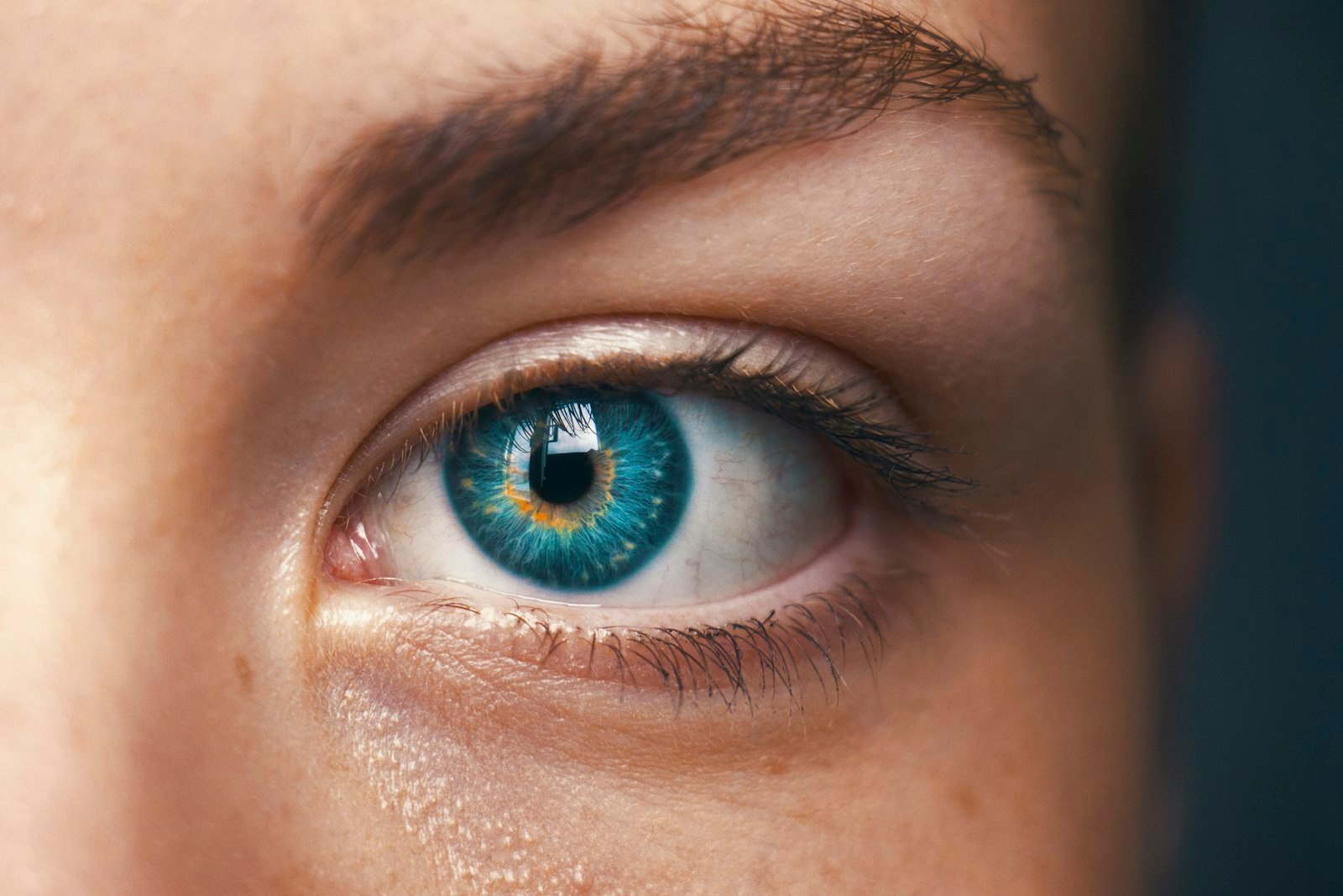 Why Choose Eyelid Surgery in Turkey?